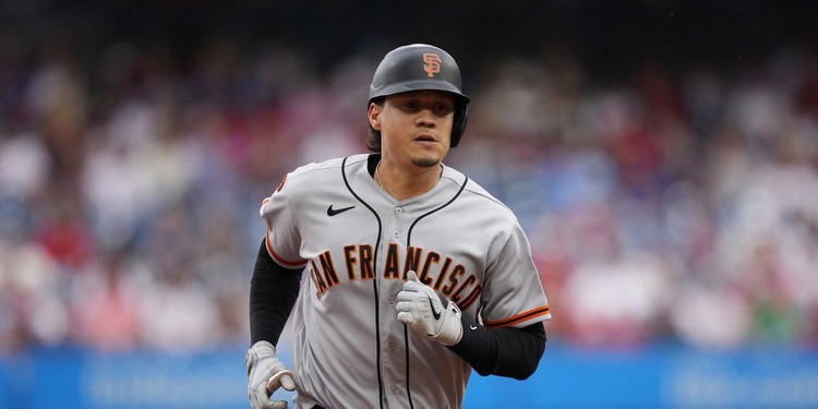 Wilmer Flores Preview, Player Props: Giants vs. Reds