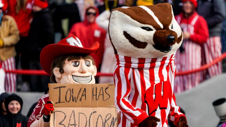 Wisconsin football vs. Nebraska game: TV, time, predictions, schedules