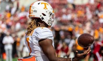 Best Football Betting Promos: $4,950 in Bonuses for Kentucky vs. Tennessee