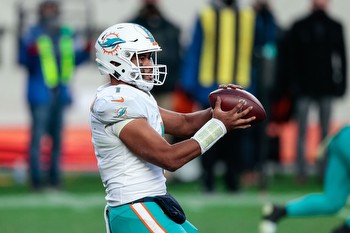 Broncos vs. Dolphins Prediction, Picks, Odds Today: Can Dolphins Keep Dominating?