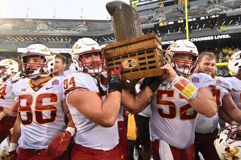 Call of the wild: 8 FBS college football rivalry trophies that honor animals