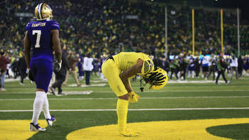 College football rankings: Oregon tumbles out of Playoff race