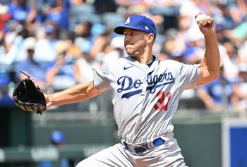Dodgers Rumors: Jim Bowden Predicts Tyler Anderson Will Accept Qualifying Offer