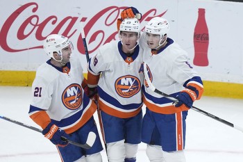 Islanders vs. Canucks odds, prediction: NHL best bets for Wednesday