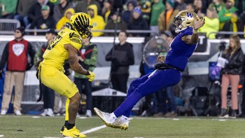 Oregon Football: Updated win-percentage odds for every Duck game