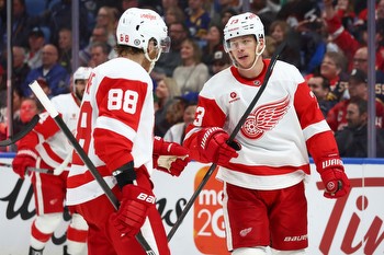 Red Wings vs. Coyotes: Preview, predictions and best NHL bets