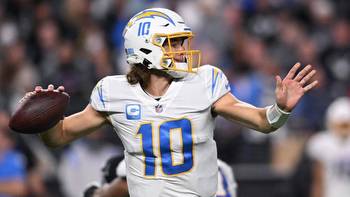 Week 1 NFL picks, odds, 2022 predictions, best bets from top expert: This three-way football parlay pays 6-1