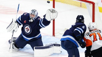 Winnipeg Jets at Vancouver Canucks odds, picks and predictions