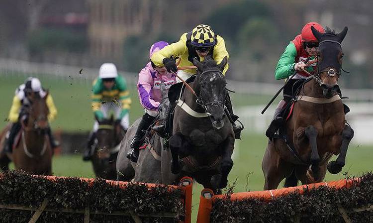14:20 Sandown: Timeform preview and free Race Pass
