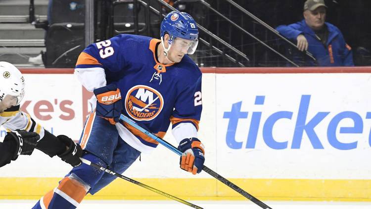 Dallas Stars at New York Islanders odds, picks and best bets