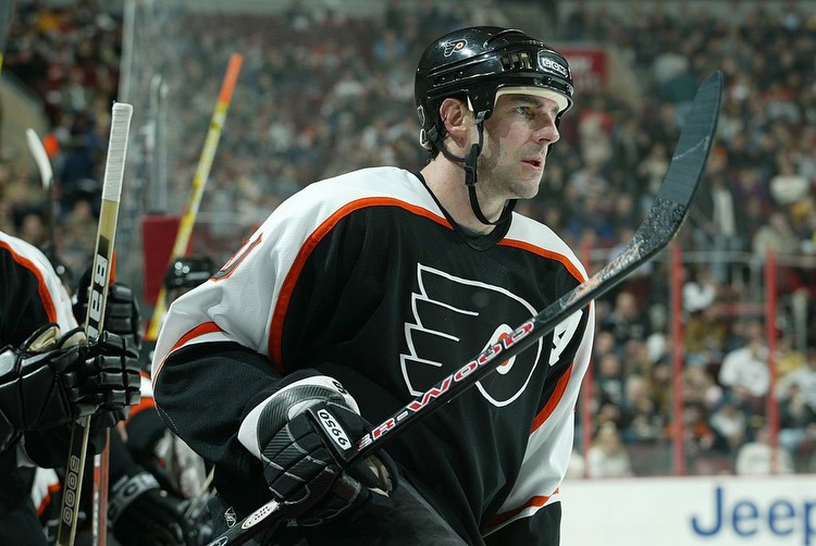 Flyers Still Feeling Effects of 2004-05 NHL Lockout