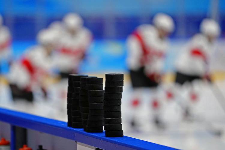 Men's Olympic Ice Hockey Tournament Odds: Russia OC +150 Favorite; Team USA Given 15-1 Odds